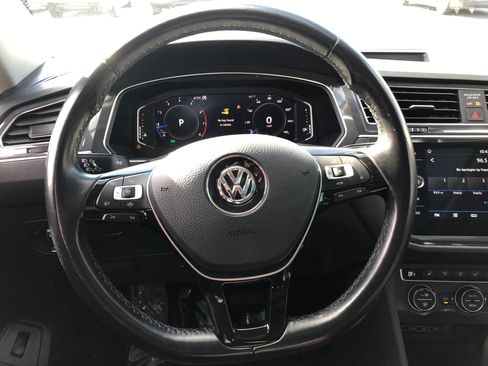 Used 2019 Volkswagen Tiguan SEL image 27