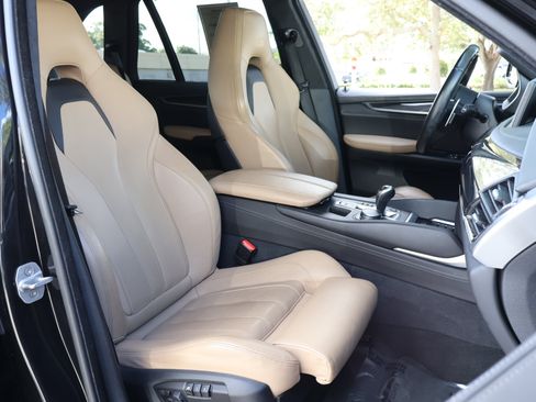 Used 2017 BMW X5 M AWD/4WD image 21