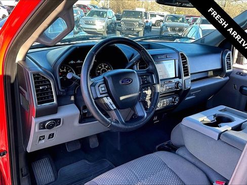 Used 2016 Ford F150 XLT w/ Equipment Group 302A Luxury image 17