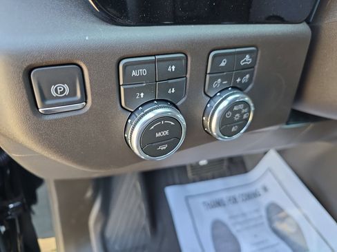 New 2026 GMC Sierra 1500 SLT w/ SLT Premium Package image 26