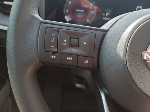 Certified 2026 Nissan Kicks SV FWD image 25