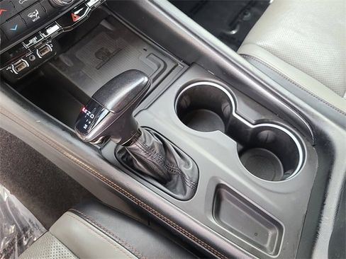 Used 2022 Dodge Durango R/T image 34