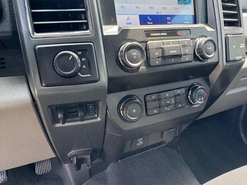 Used 2021 Ford F250 XLT AWD/4WD image 19