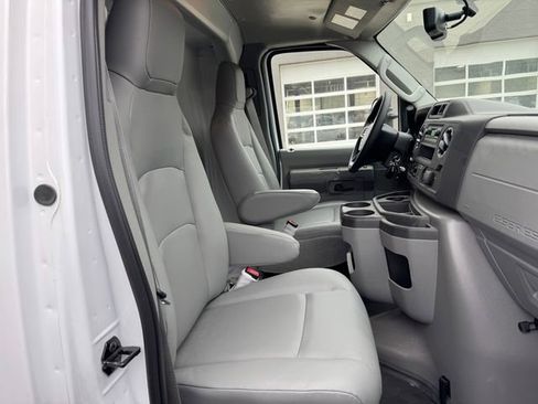 New 2026 Ford E-350 and Econoline 350 Super Duty w/ Power Equipment Group image 16