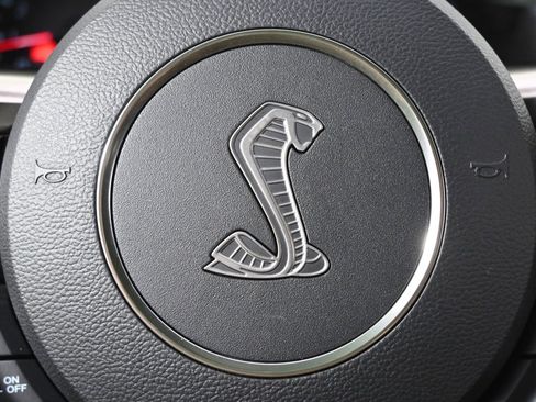 Used 2017 Ford Mustang Shelby GT350 w/ Electronics Package image 41