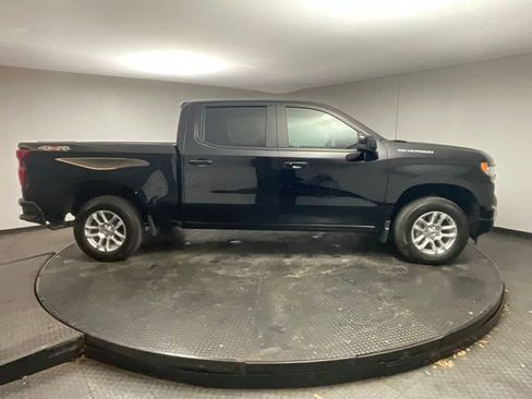 Certified 2024 Chevrolet Silverado 1500 RST w/ Convenience Package II image 9