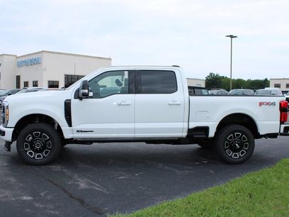 New 2026 Ford F250 Platinum w/ FX4 Off-Road Package