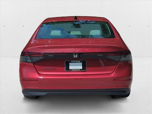 New 2025 Honda Accord SE image 6