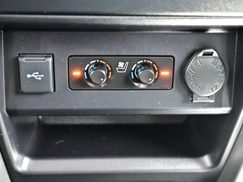 Used 2023 Toyota 4Runner Limited AWD/4WD image 29