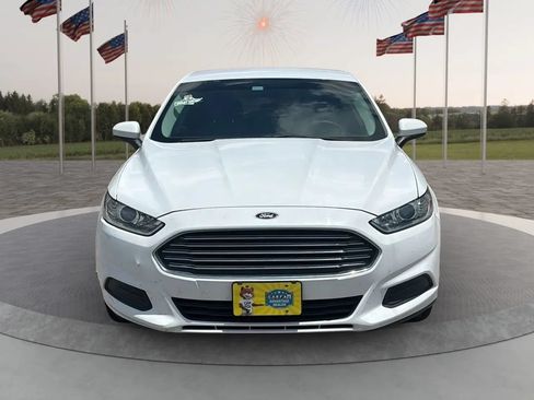 Used 2016 Ford Fusion S FWD image 3