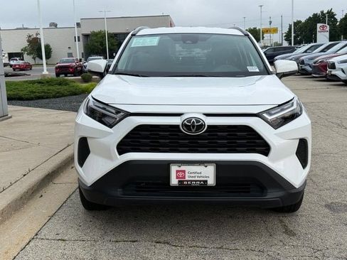 Used 2023 Toyota RAV4 XLE AWD/4WD image 8