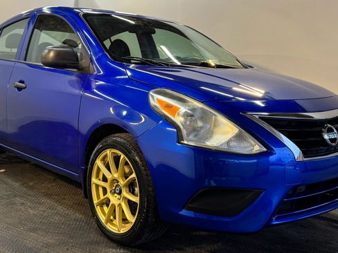 Used 2015 Nissan Versa S Plus image 4