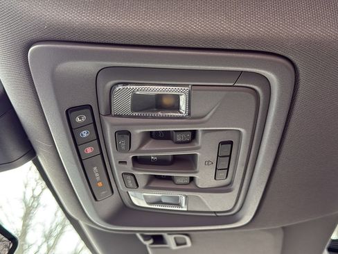 Used 2021 GMC Sierra 1500 Denali w/ Denali Ultimate Package image 27