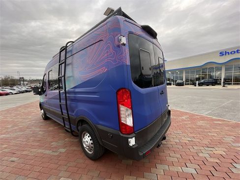 Used 2023 Ford Transit 250 Medium Roof AWD w/ Load Area Protection Package image 12