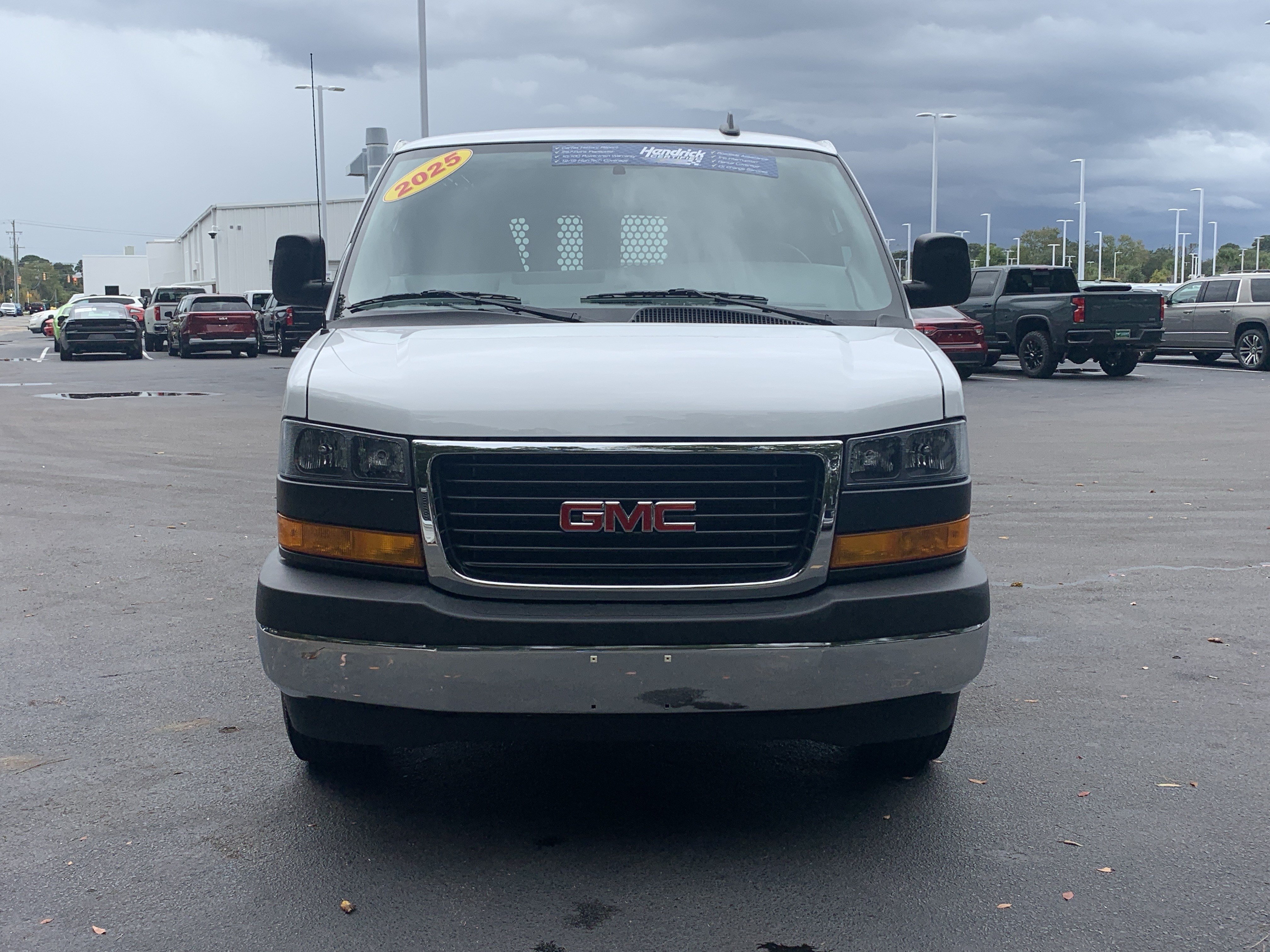 Used 2025 GMC Savana 2500 w/ Driver Convenience Package RWD image 3
