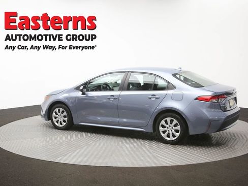 Used 2022 Toyota Corolla LE FWD image 61