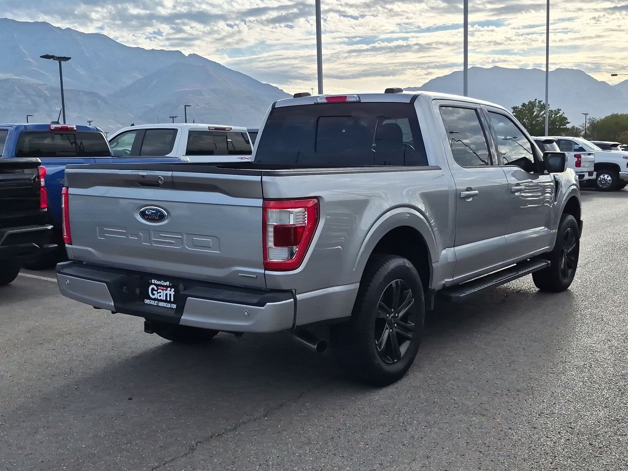 Used 2021 Ford F150 Lariat w/ Equipment Group 502A High AWD/4WD image 3