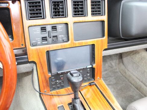 Used 1989 Chevrolet Corvette Convertible image 24