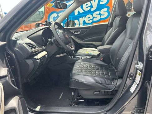 Used 2023 Subaru Forester Limited AWD/4WD image 14