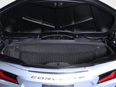 Used 2021 Chevrolet Corvette Stingray Preferred Conv w/ Z51 Performance Package RWD image 23