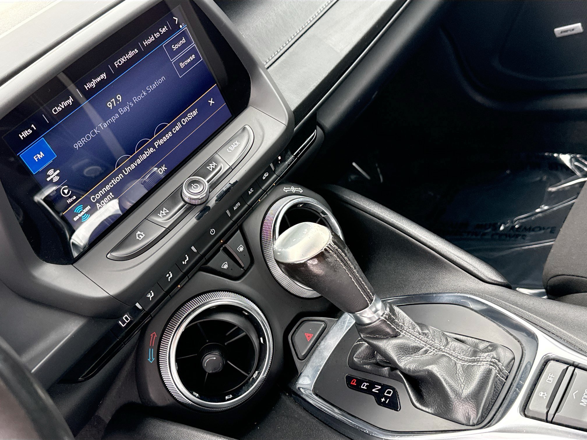 Used 2021 Chevrolet Camaro LT w/ Technology Package RWD image 25