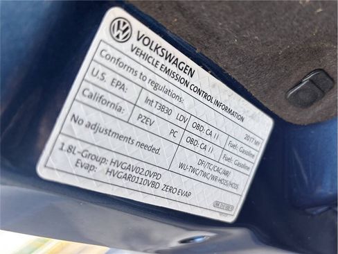 Used 2017 Volkswagen Jetta SEL FWD image 20