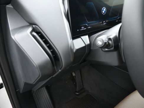New 2026 BMW X3 xDrive30 AWD/4WD image 16