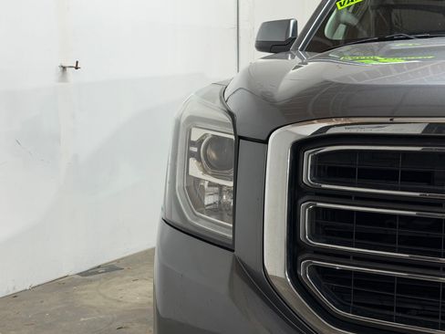 Used 2020 GMC Yukon SLT AWD/4WD image 10