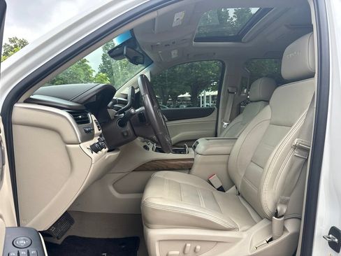 Used 2019 GMC Yukon Denali w/ Denali Ultimate Package AWD/4WD image 11
