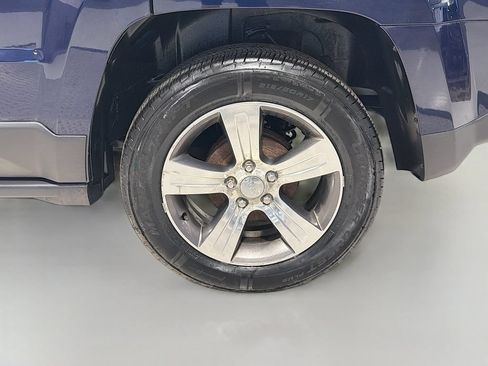 Used 2017 Jeep Patriot High Altitude FWD image 29