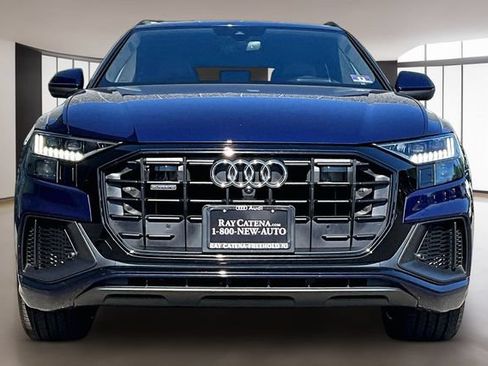 Used 2019 Audi Q8 Prestige AWD/4WD image 2