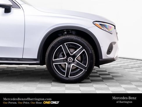 New 2026 Mercedes-Benz GLC 300 4MATIC image 37