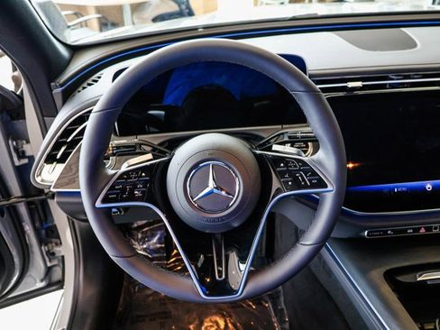 New 2026 Mercedes-Benz E 350 4MATIC Sedan image 13
