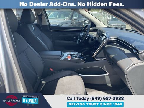 Certified 2023 Hyundai Tucson Limited AWD/4WD image 16