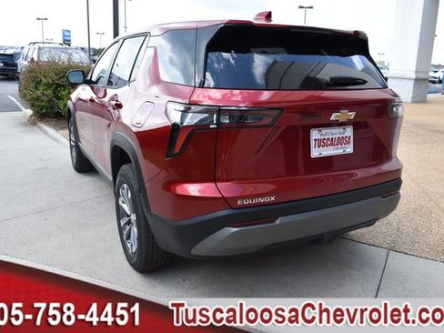 New 2026 Chevrolet Equinox LT w/ Convenience Package II image 7