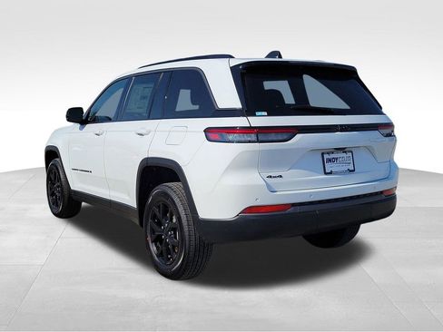 New 2026 Jeep Grand Cherokee Altitude AWD/4WD image 6