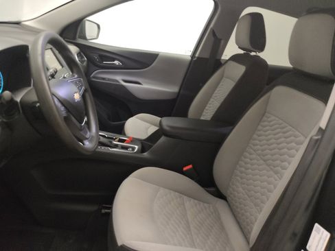 Used 2019 Chevrolet Equinox LT FWD image 17