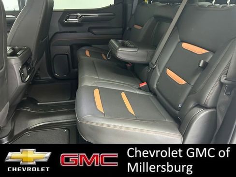 Used 2024 GMC Sierra 1500 AT4 w/ AT4 Premium Package image 23