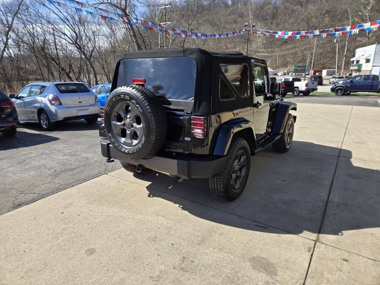 Used 2017 Jeep Wrangler Sport AWD/4WD image 8