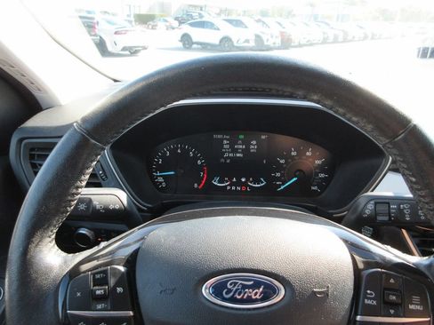 Used 2021 Ford Escape SE w/ SE Sport Appearance Package FWD image 26