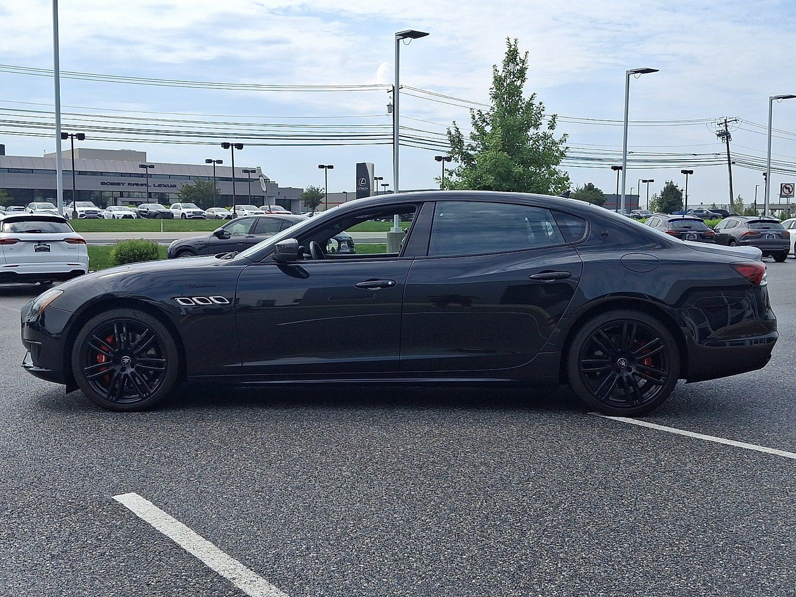 Certified 2023 Maserati Quattroporte Modena Q4 AWD/4WD image 4