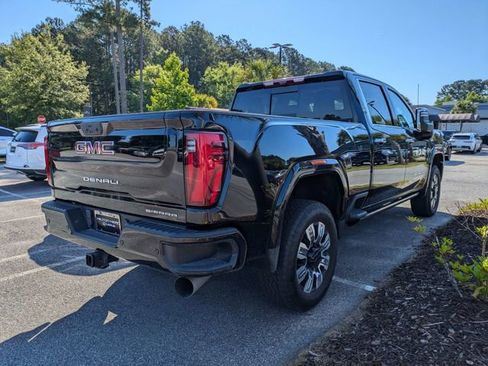 Used 2024 GMC Sierra 3500 Denali w/ Denali Reserve Package AWD/4WD image 4