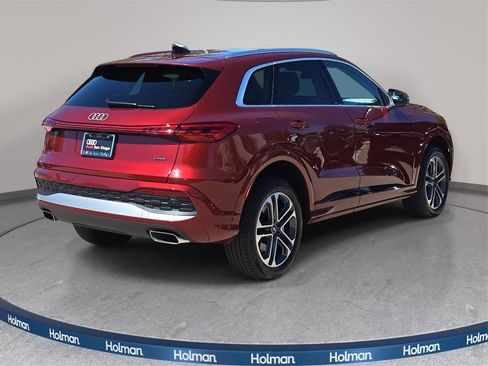 New 2025 Audi Q5 Premium image 3