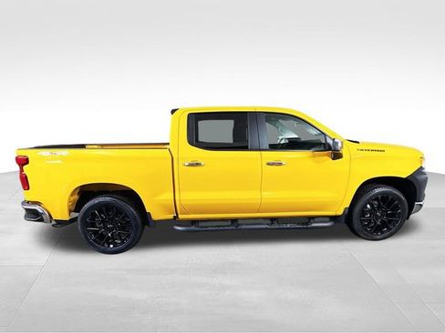 Used 2026 Chevrolet Silverado 1500 LT w/ Leather Package AWD/4WD image 6
