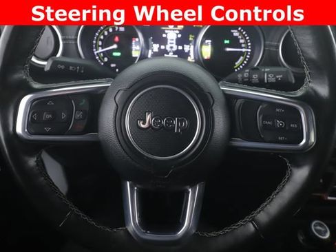 Used 2023 Jeep Wrangler Unlimited Sahara w/ Cold Weather Group AWD/4WD image 20