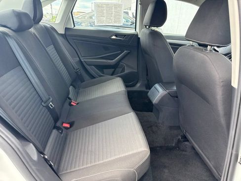 Used 2025 Volkswagen Jetta S FWD image 33