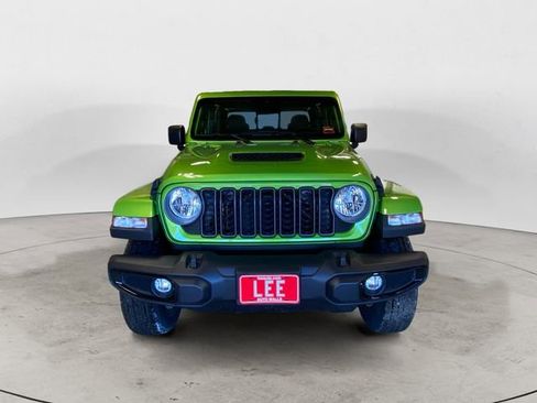 New 2026 Jeep Gladiator Sport AWD/4WD image 9