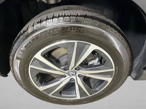 Used 2025 Lexus RX 350 FWD w/ Accessory Package image 17