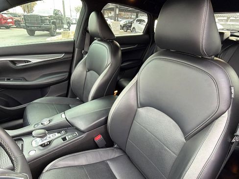 Used 2023 INFINITI QX55 Essential image 15