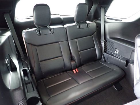 Used 2025 Ford Explorer ST AWD/4WD image 43